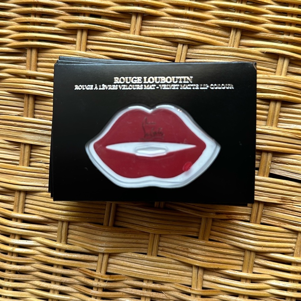 Beautiful Velvet Matte R Louboutin Lip Colour sample packs of 10.